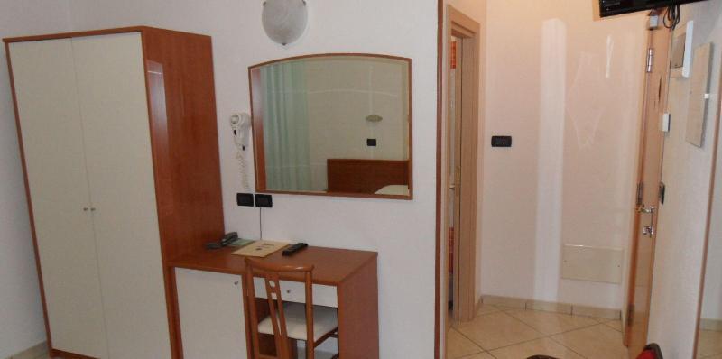 Hotel Odeon Cervia Exterior photo