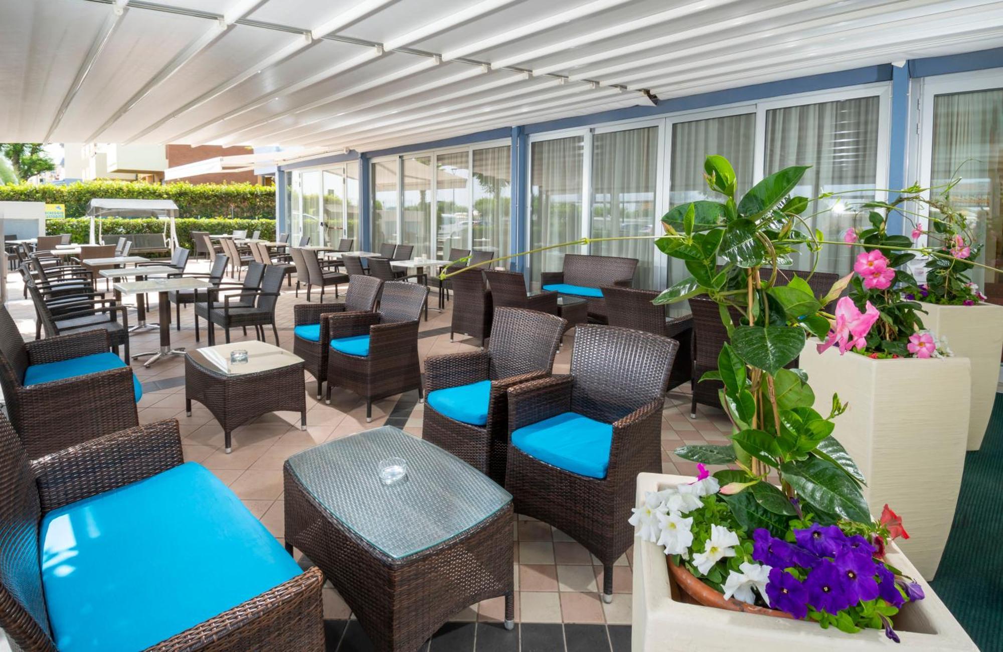 Hotel Odeon Cervia Exterior photo