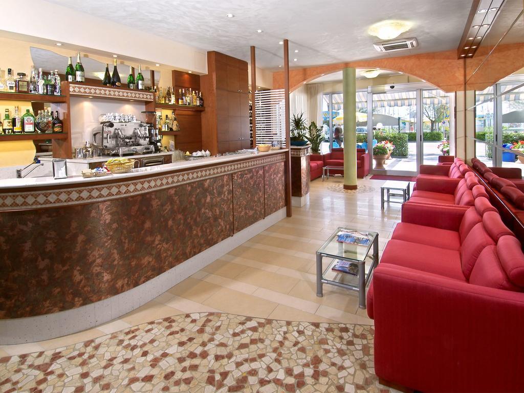 Hotel Odeon Cervia Exterior photo